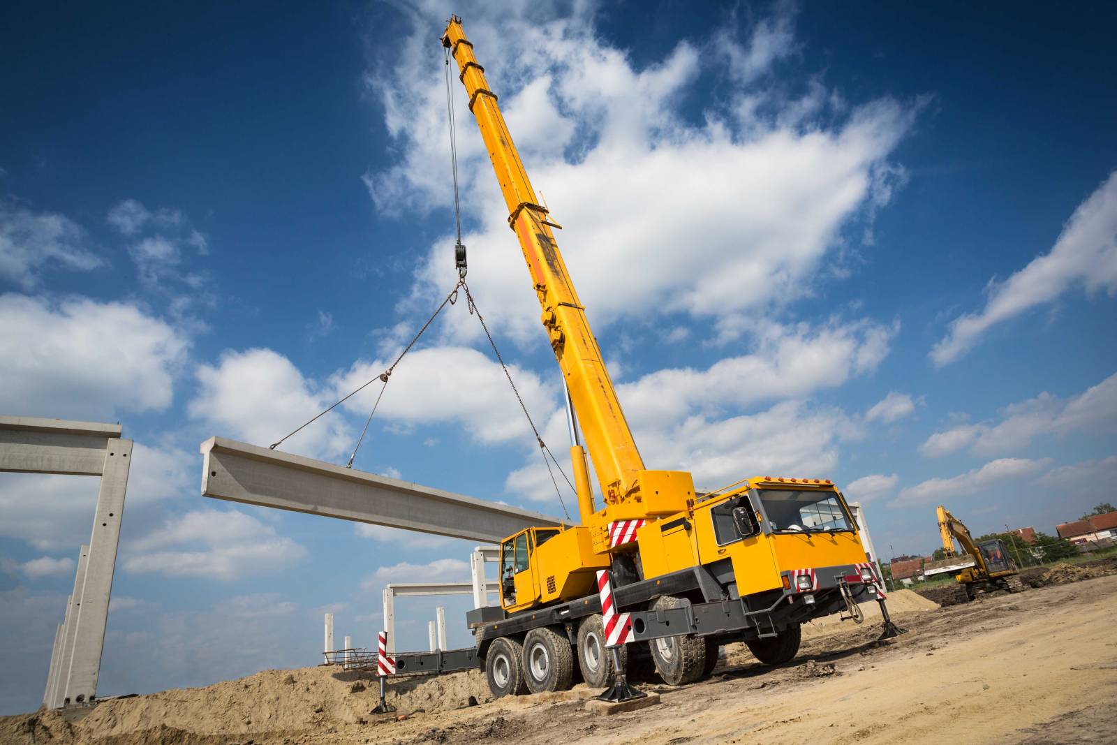 Licence to Operate a Slewing Mobile Crane (C6) - up to 60 tonnes (TLILIC0023)