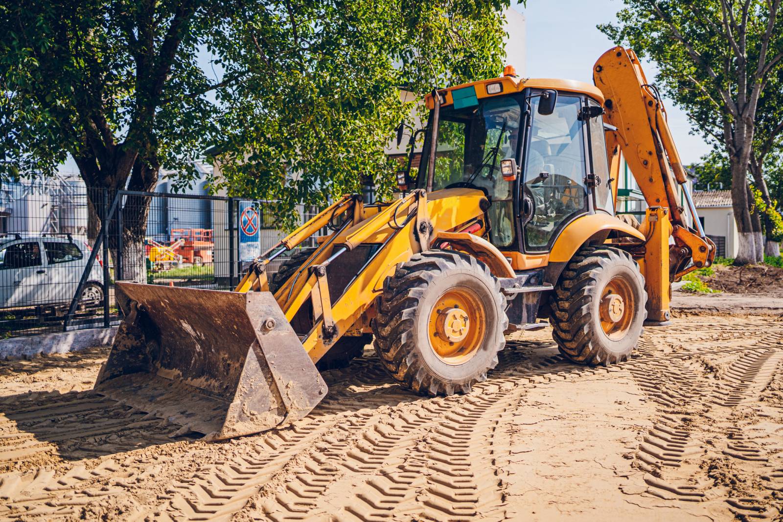 Conduct Civil Construction Backhoe/Loader Operations (RIIMPO319)